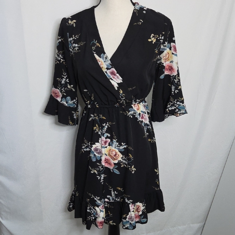 Women's XS SHEIN Black Floral Mini Dress - Picture 2 of 7